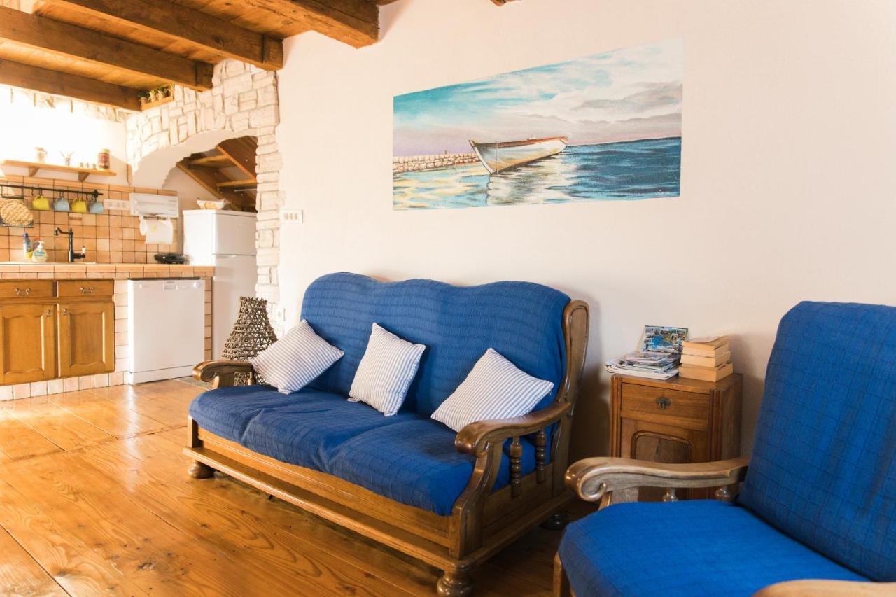 Ljubač Rustic Apartment Mariva מראה חיצוני תמונה